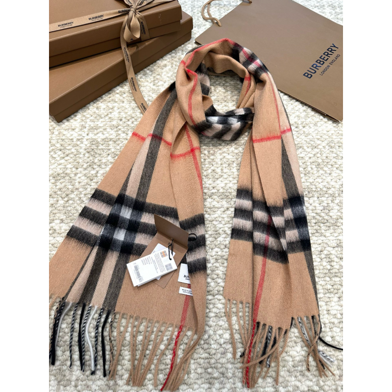 Burberry Check Schal aus Kaschmir
